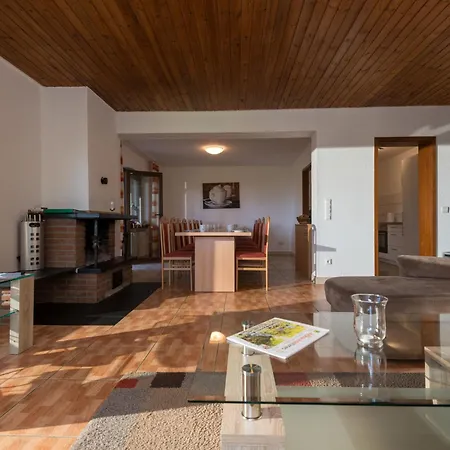 Eifelnatur - Haus 1-4 By Interhome Casa vacanze