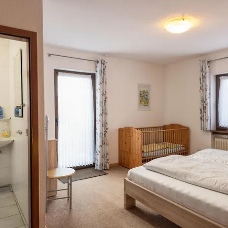 Casa vacanze Eifelnatur - Haus 1-4 By Interhome